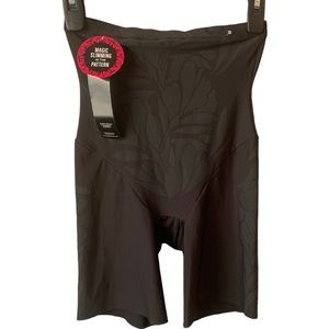 Maidenform Flexees LYCRA Fitsense Hi-Waist Sculpting Thigh Slimmer Shapewear